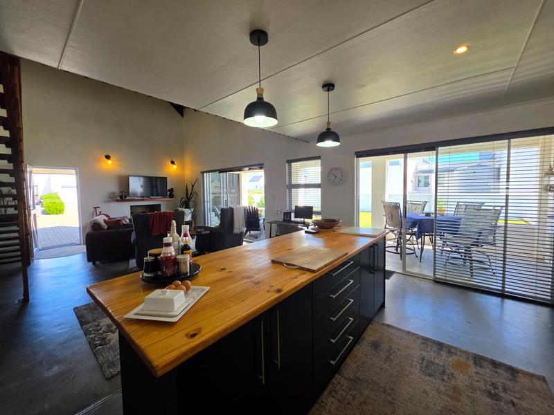2 Bedroom Property for Sale in Lampiesbaai Western Cape